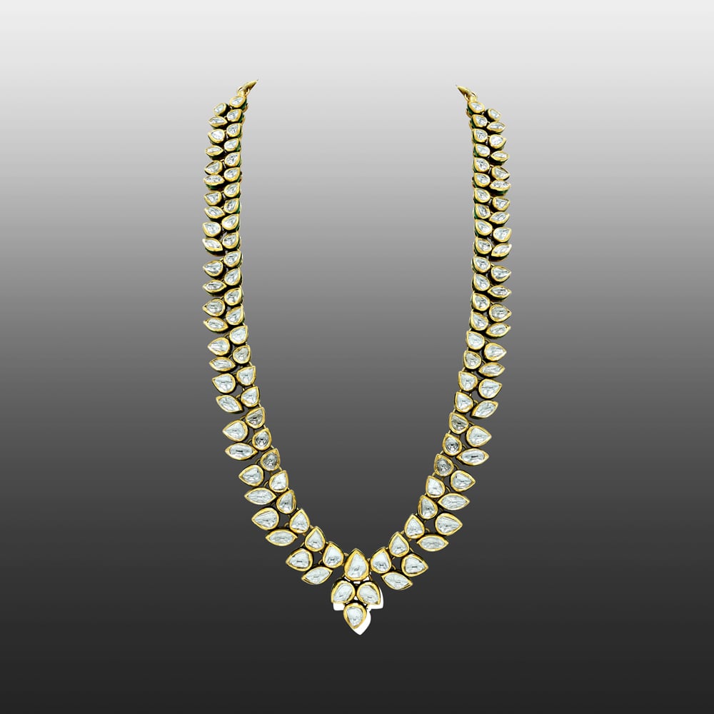 Polki Necklace with Seamless Contoured Design